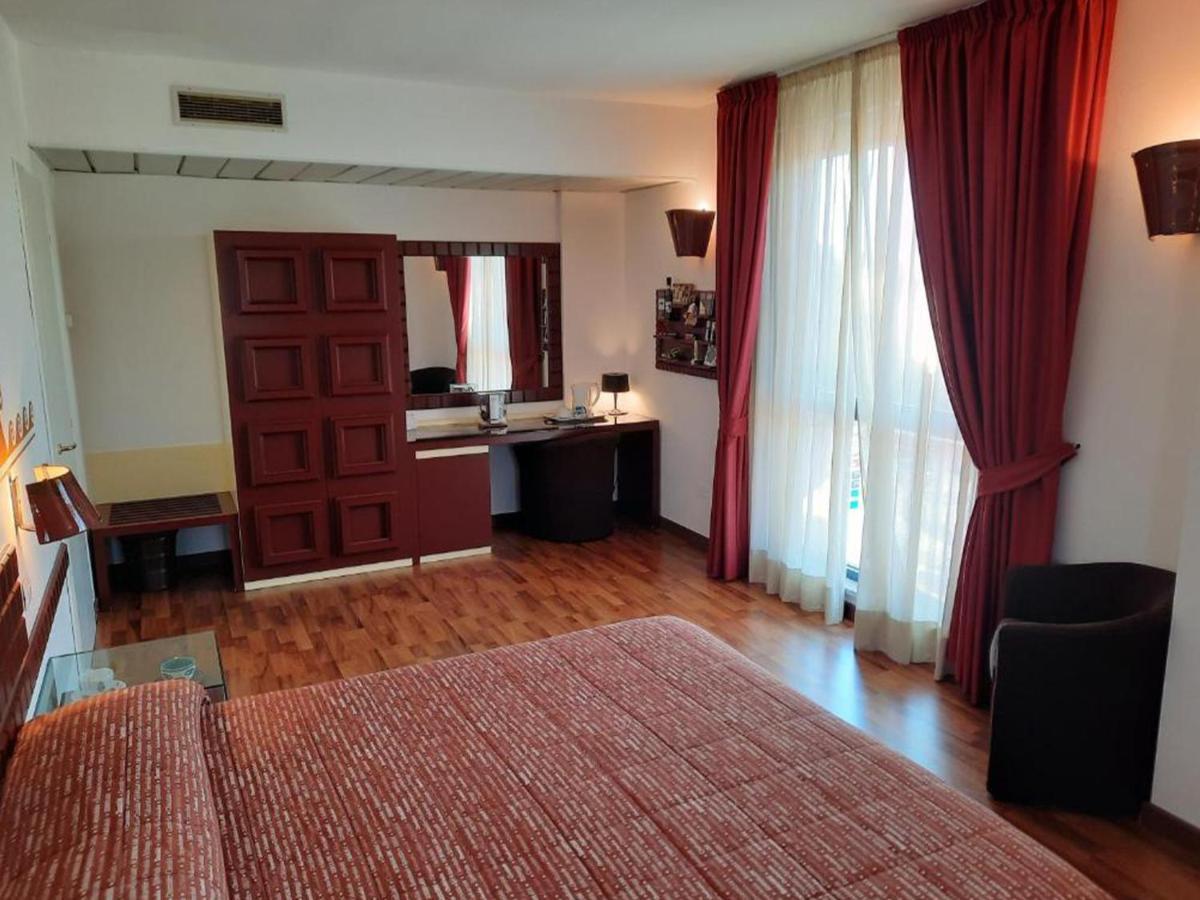 Chocohotel Perugia Eksteriør bilde